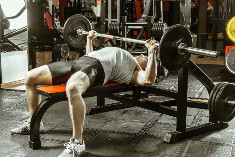 Wrist Pain Bench Press: Helpful Tips & Techniques